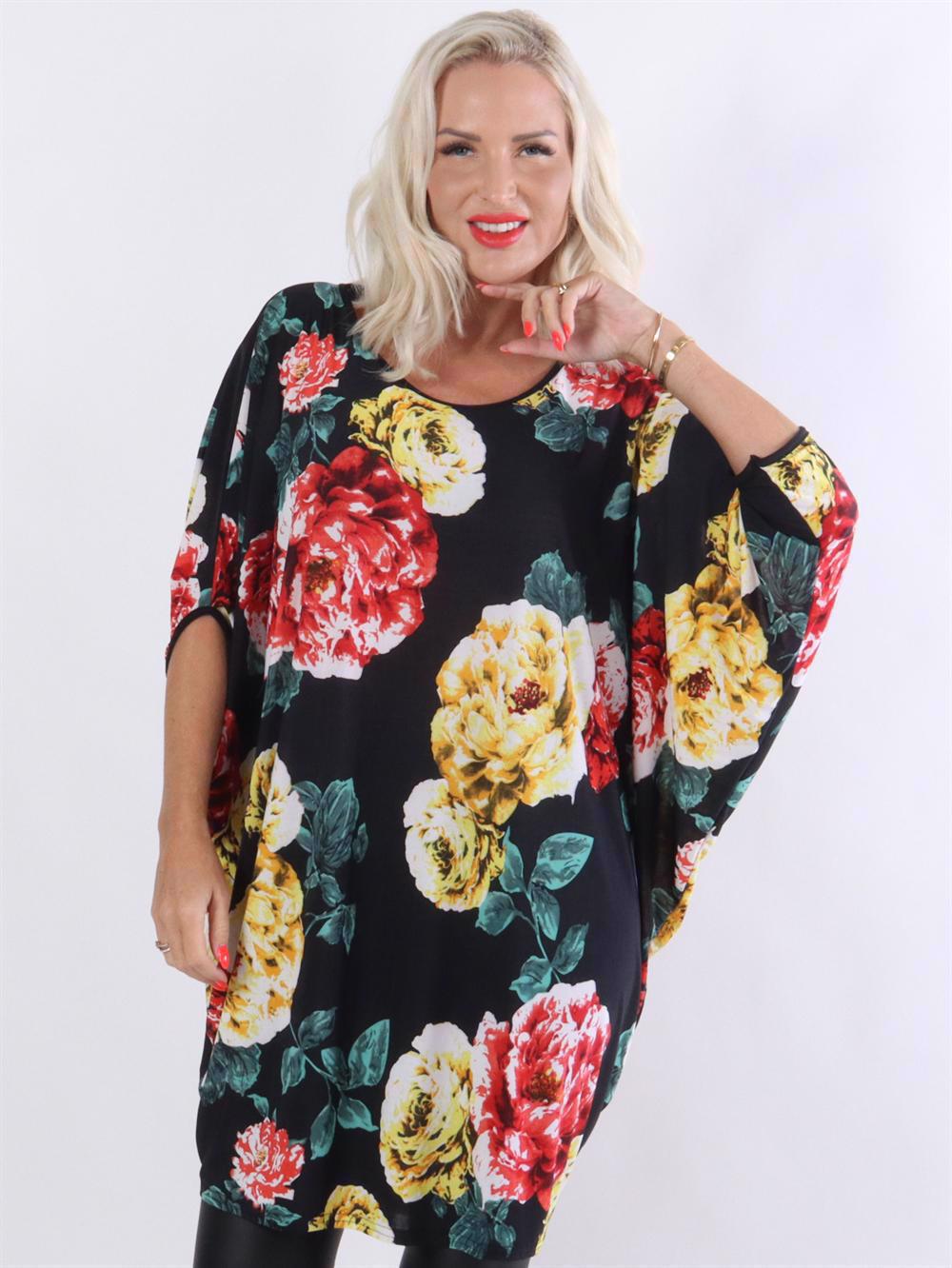 Rimini - Elastisk klänning med fladdermusärmar